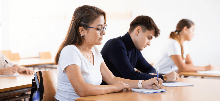 estudiar inglés en irlanda para adultos